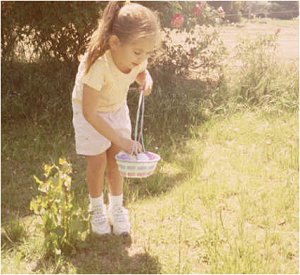 Chloe finds Easter Eggie