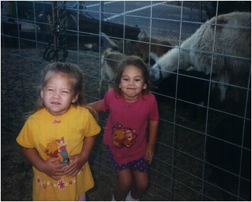 chloe and rissa at the pumpkin farm